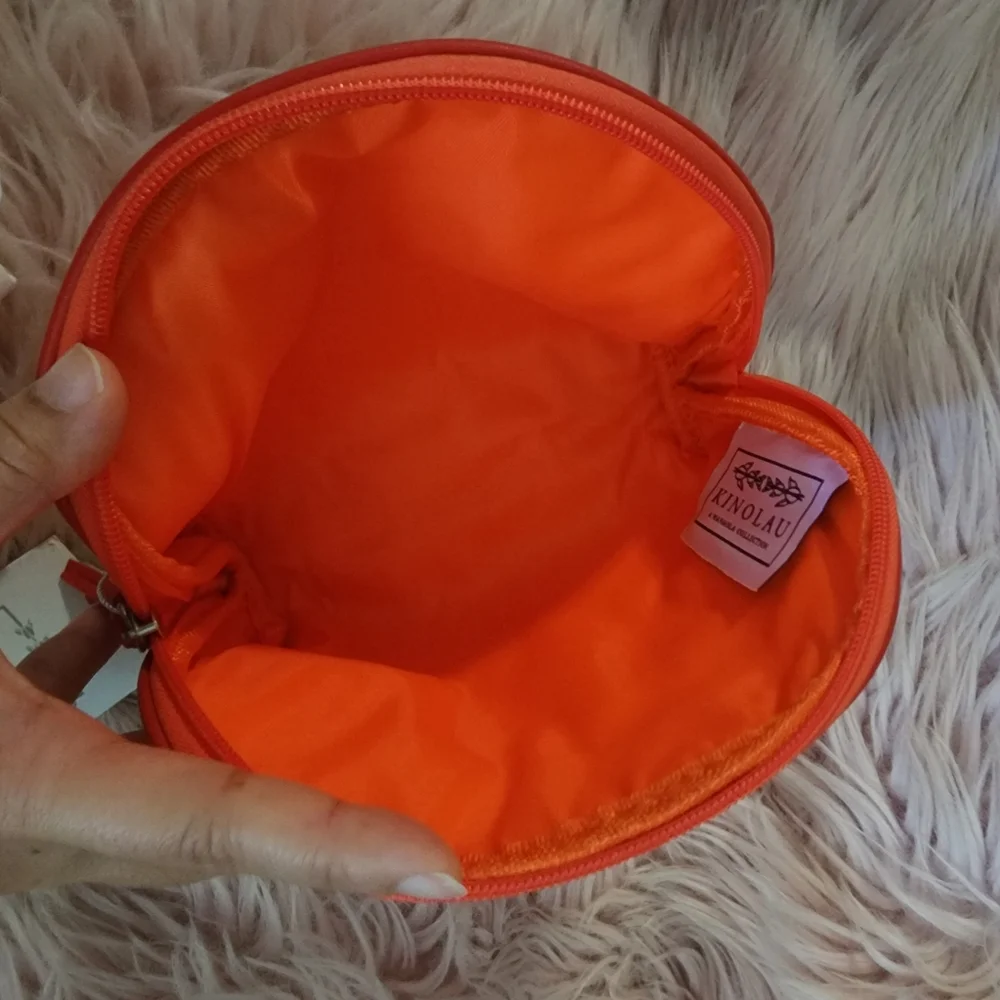 Manaola Kinolau Laulihilihi makeup cosmetic bag ohia lehua